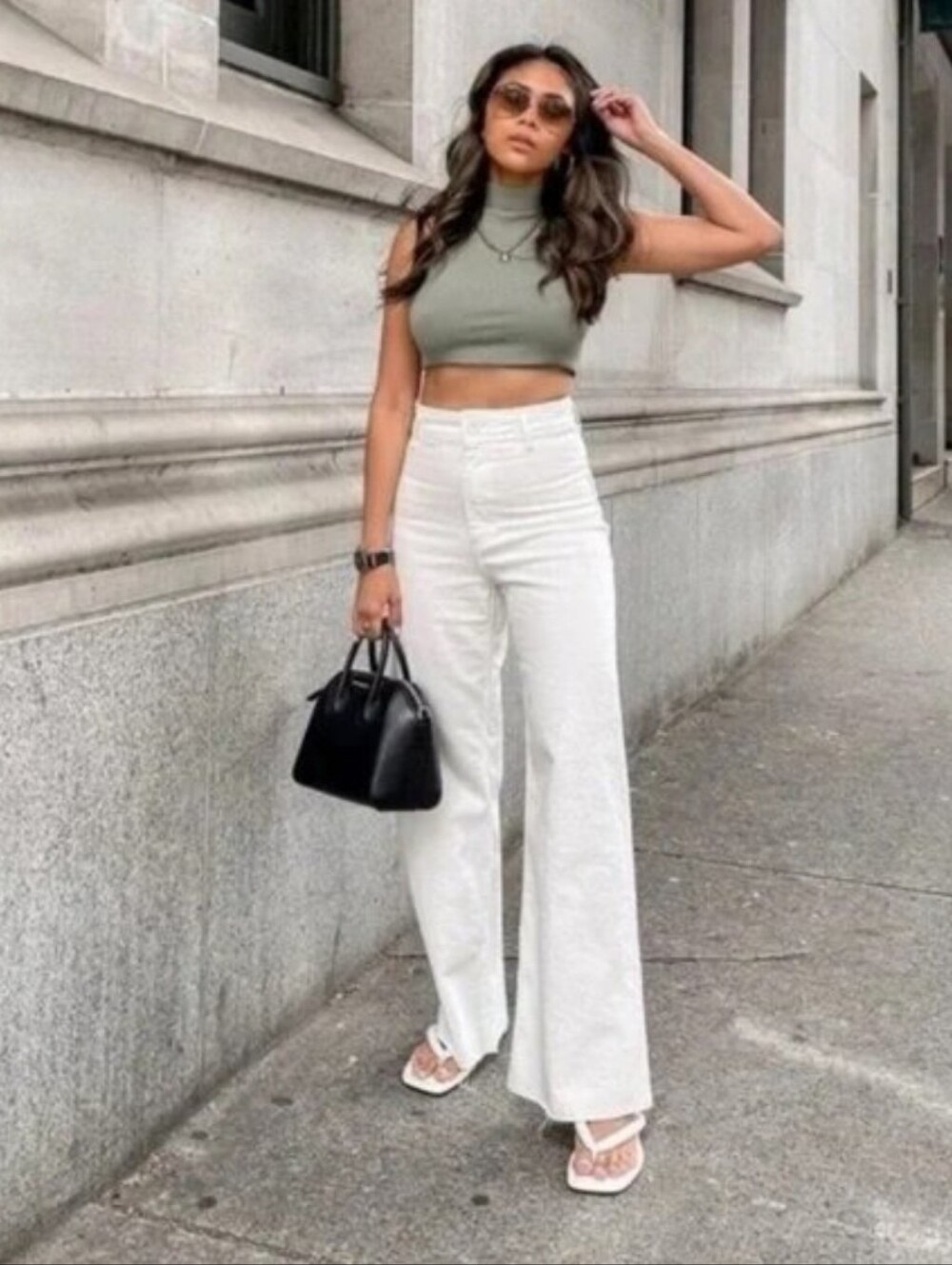 Zara High-Rise Wide-Leg Jeans in White